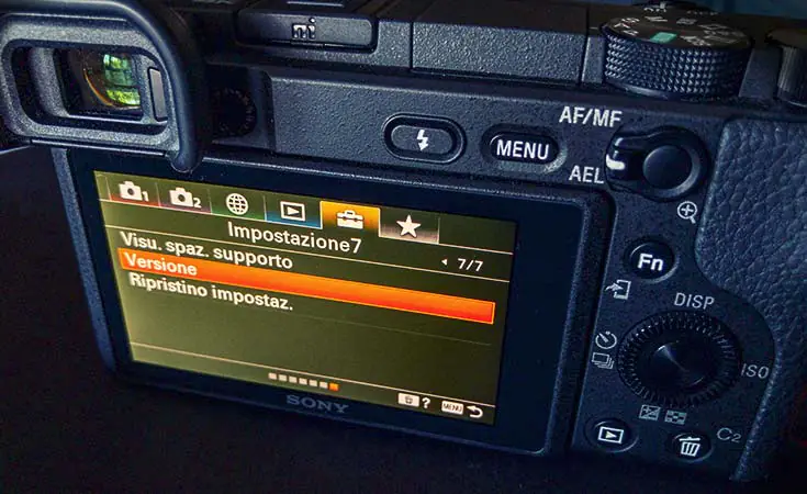 Come aggiornare il firmware della Sony A6400