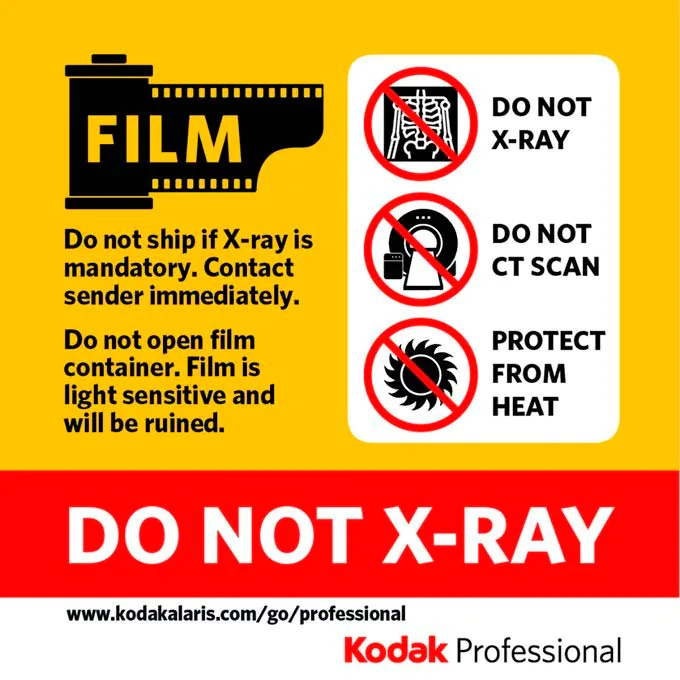 È stato diffuso un comunicato ufficiale di Kodak e Fujifilm che avverte di evitare di far passare i rullini non sviluppati sotto i nuovi scanner degli aeroporti statunitensi.