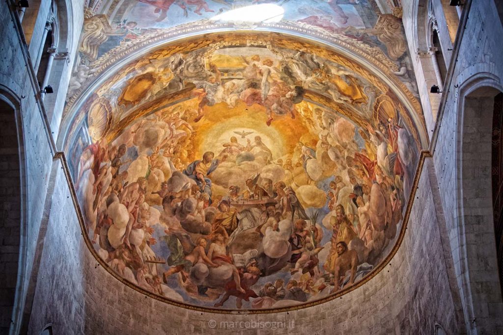 Cattedrale di San Martino, Lucca (3200 iso, mano libera)