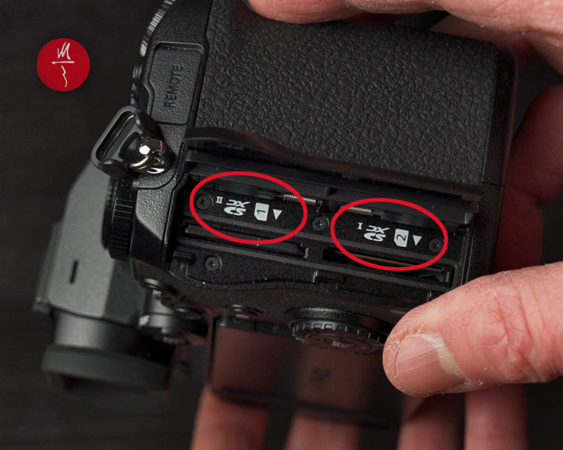 Panasonic Lumix S5 doppio slot