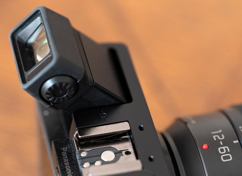 Lumix GX9 - mirino orientabile