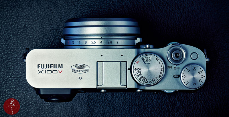 Fujifilm X100V