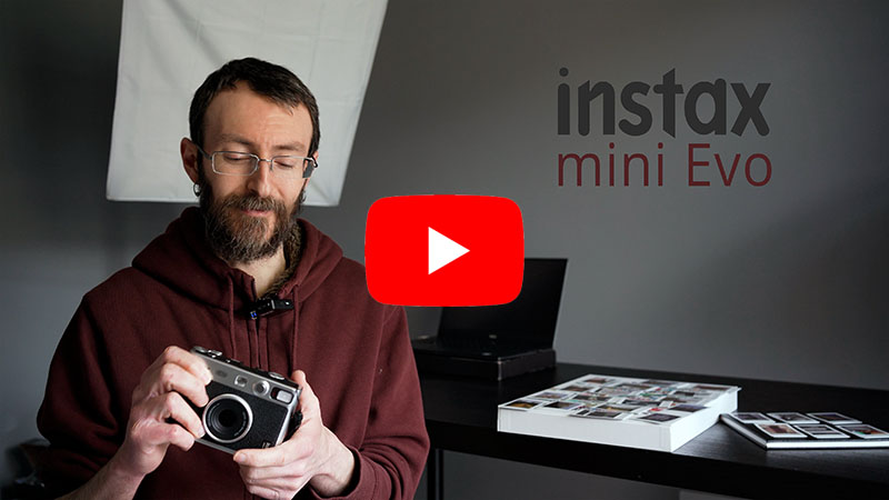 VIDEO: Fujifilm Instax mini EVO: fotocamera istantanea digitale | Recensione