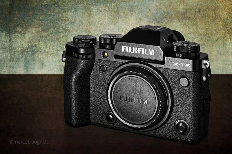 Fujifilm X-T5