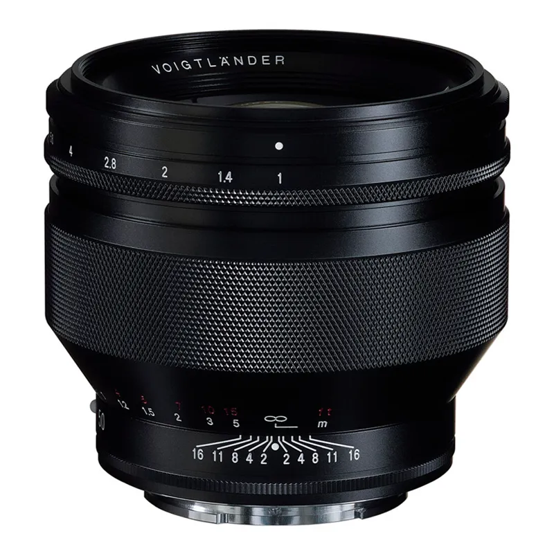 Voigtlander Nokton 50mm f/1.0 per Sony E